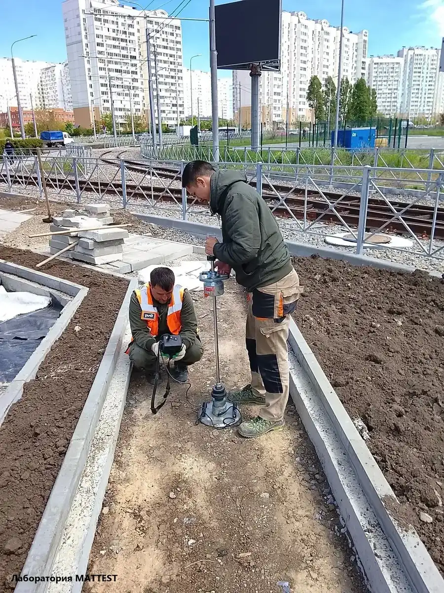 Отбор пробы грунта
